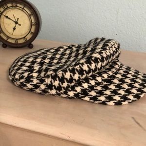 Houndstooth hat
